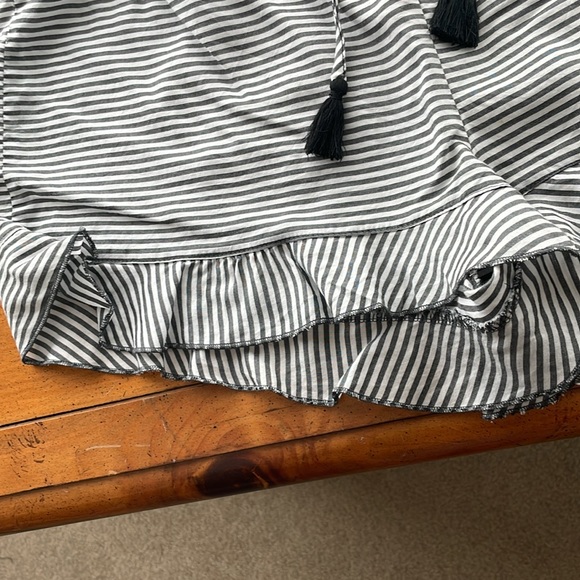 Gillian & O’Malley 2-Piece Sleepwear Gray/White - Picture 9 of 12